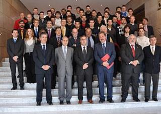 Firmado el convenio COE-UCJC