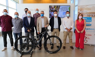 La Diputación de Málaga se suma al proyecto deportivo Bike Territory