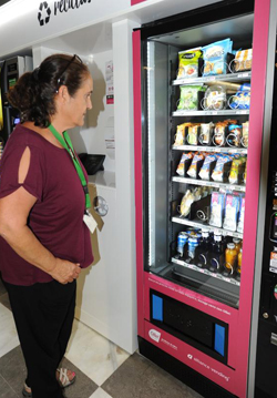 Comida saludable en máquinas de vending del Hospital Costa del Sol